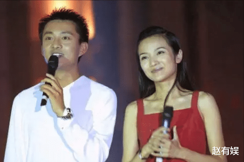 央视主持人管彤：这辈子最正确的决定，就是42岁还为普通丈夫生子