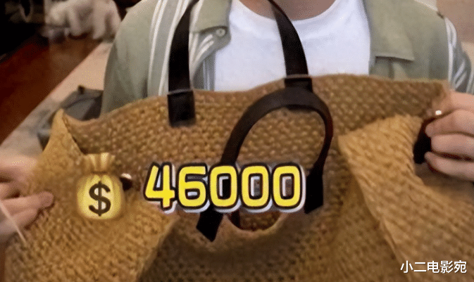 李佳琦前助理的转变,住上海豪宅生活奢侈至极,32岁享财富自由