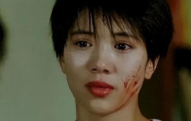 都不是善茬？结婚22年后，张智霖和袁咏仪的遮羞布，再也盖不住了