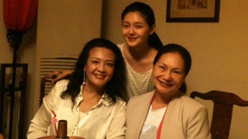 汪小菲直播亲口承认还爱大S，又称光头跑了，望与前妻复婚照顾她