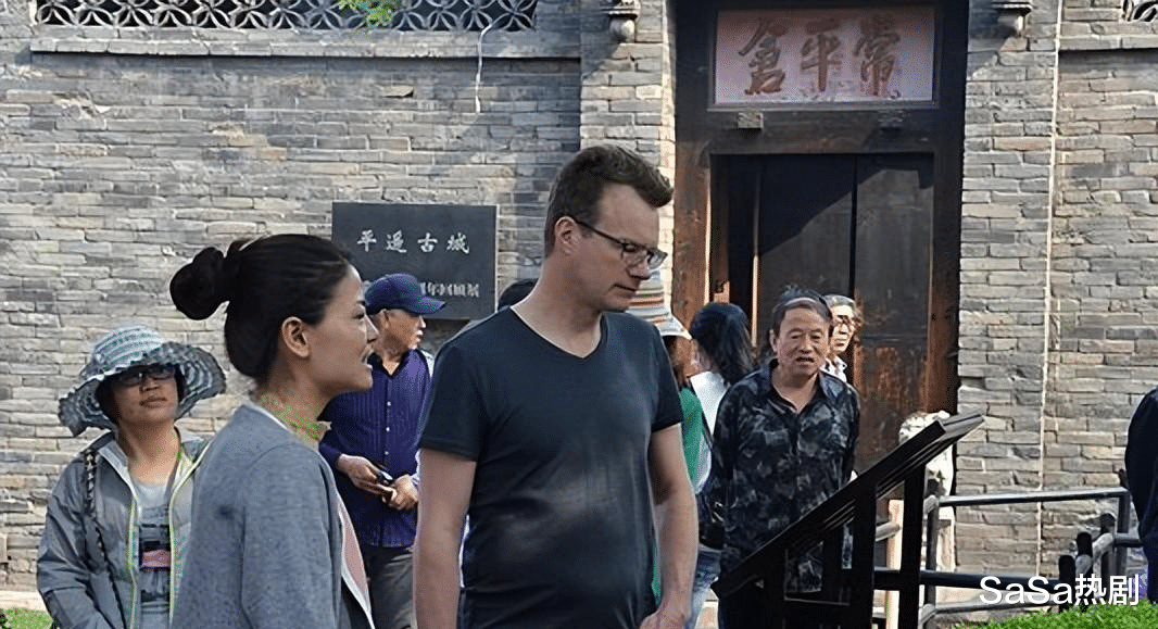 大山:我终于回北京了!网友的评论亮了!帅哥大山成老头子了啊!