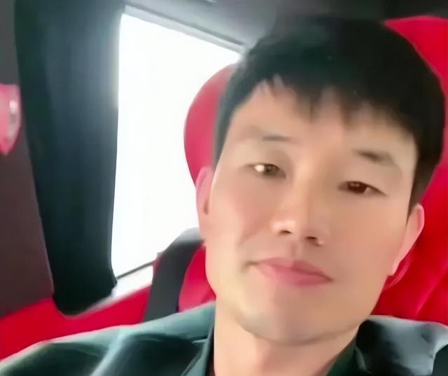 谢孟伟|“嘎子哥”参加华表奖被拒入场,暴怒喊话:不让进是你们的损失