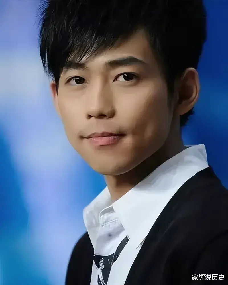 苏醒爸爸参加综艺，这位西安前三富豪很低调，妈妈更厉害是研究生