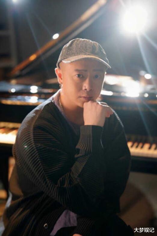 南拳妈妈大陆开唱“闹双胞”！歌迷买错场台下怒吼：退票