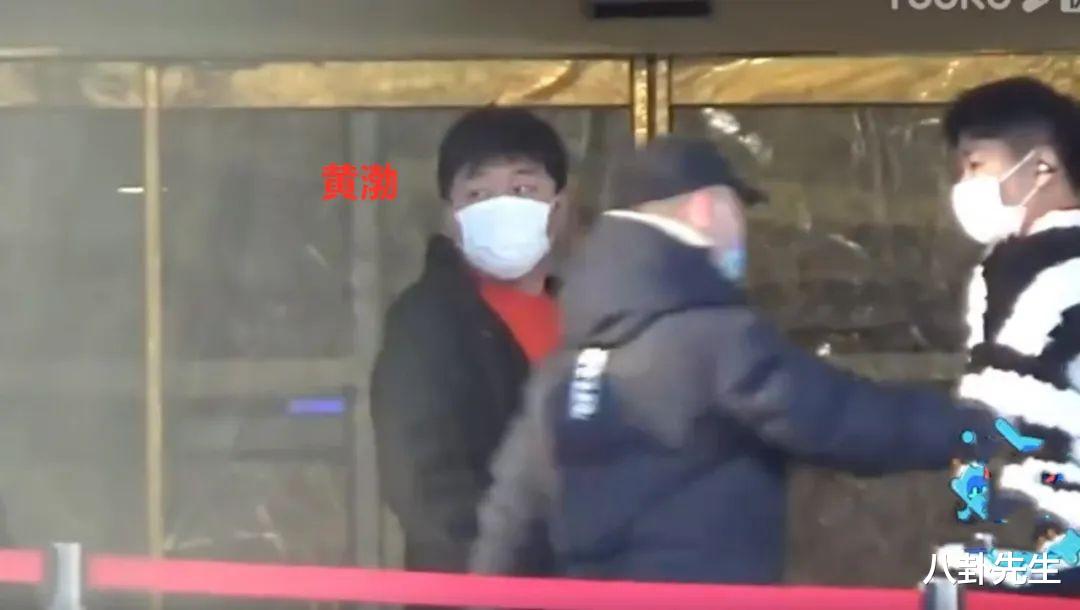春晚|超40位明星参加春晚彩排，连网红也来了，有人秀15万名牌包