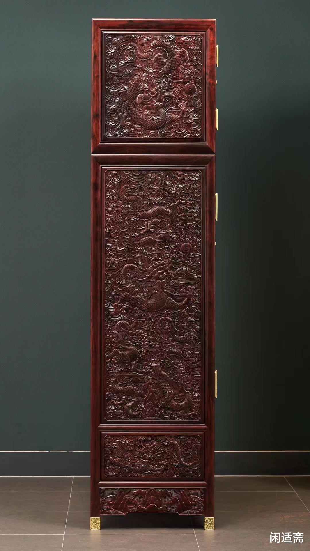 复刻2011年，香港苏富比秋拍款，紫檀云龙纹顶箱柜