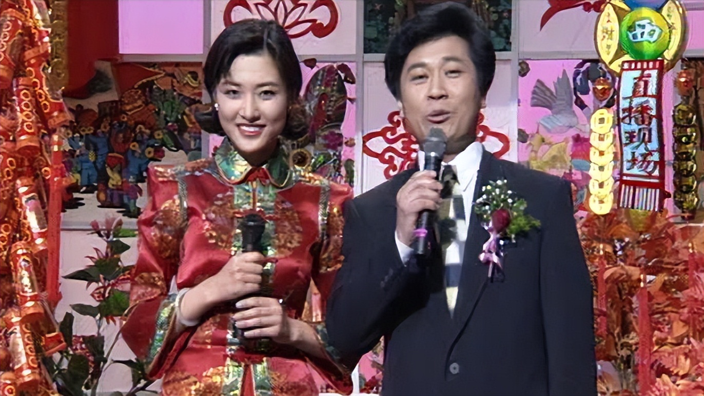 央视春晚|不敢想象，他们竟然主持了这么多届春晚？你知道前十名都是谁吗？