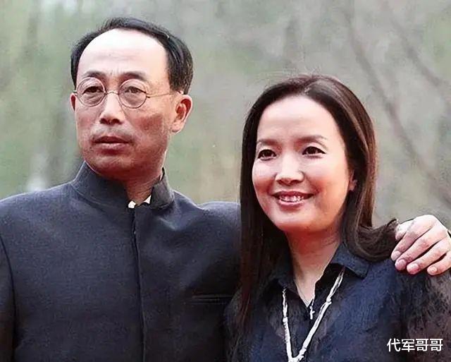 登上春晚的10对明星夫妻,有人离婚收场,有人遭人唾弃,有人让人怀念