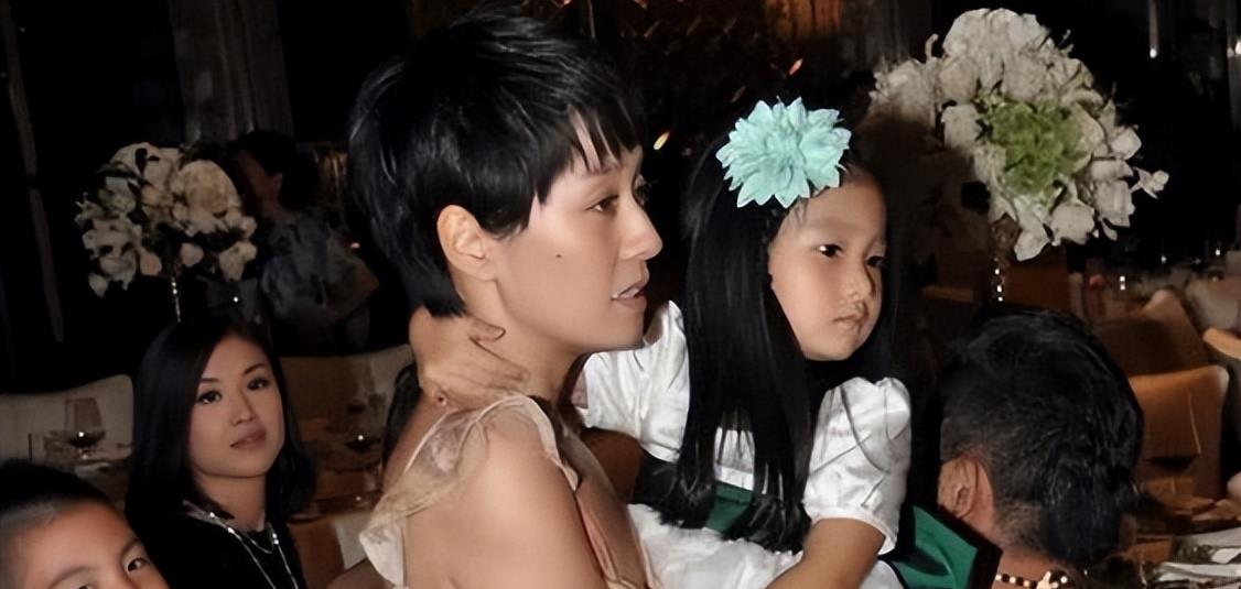 距离文章姚笛出轨门9年过去了,如今三人境遇差距太大,但没一个赢家