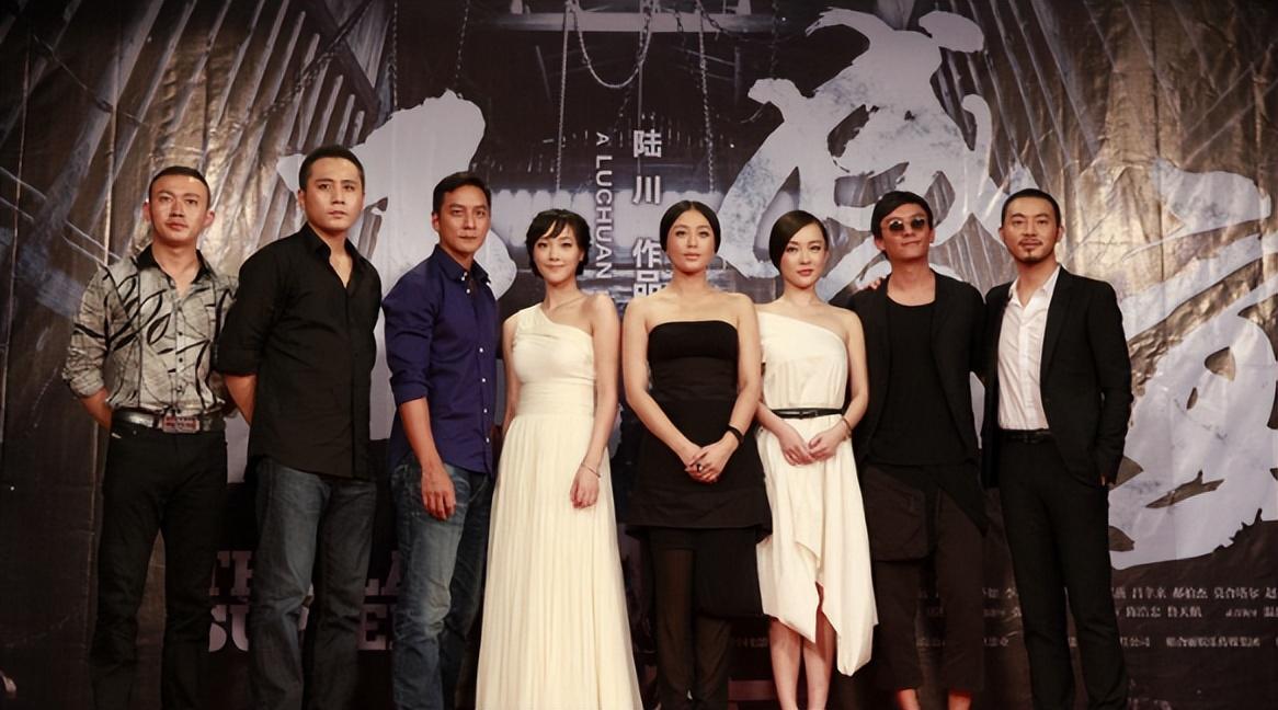 杨幂|杨幂被“踢出”泰迪姐妹团,让我看到了娱乐圈的“残酷”缩影