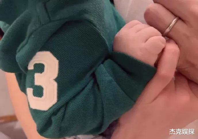 林志玲|48岁林志玲出席活动被催生二胎,无奈回应:对不起,我真的办不到