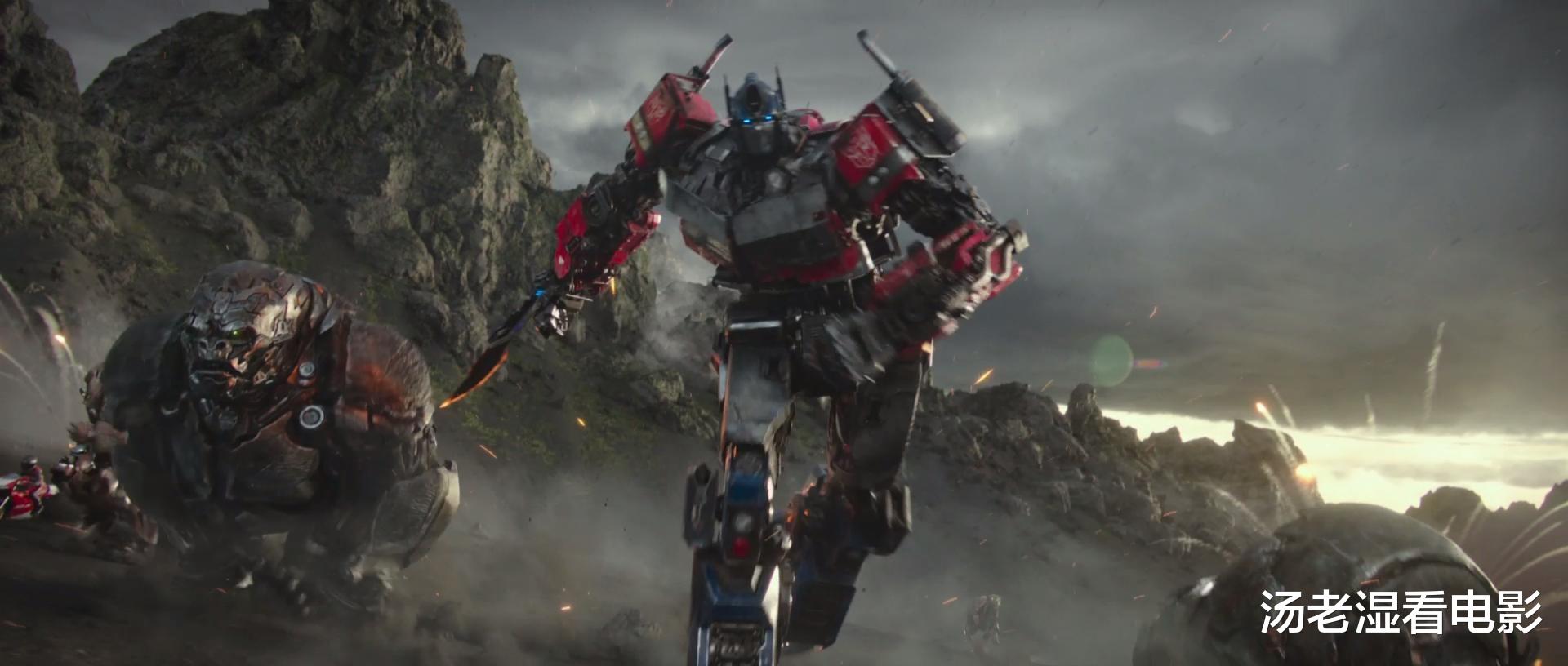 迈克尔·贝|《变形金刚7:超能勇士》口碑解禁,情怀拉满能否赢得观众青睐