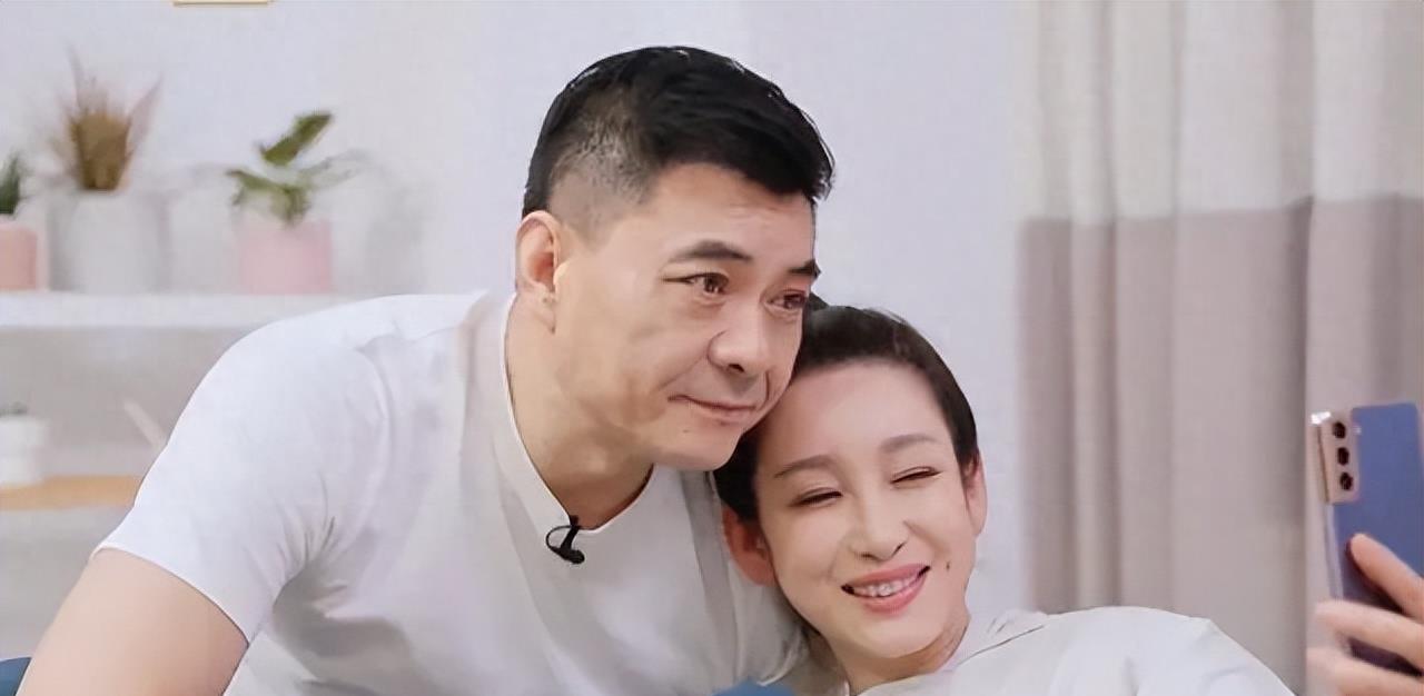 秦海璐“巨婴症儿子”现已8岁,如今看到长相后,网友:有些意外