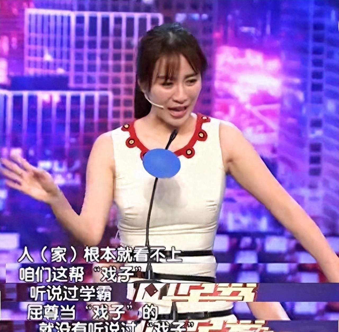 事实证明，43岁不婚不育，单身住豪宅的金铭，才是真正的人间清醒