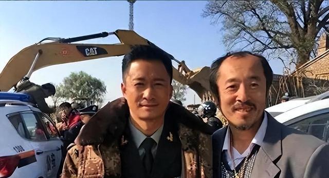 “隐瞒”我们四十年，原来他就是吴京爸爸，难怪吴京能够大红大紫