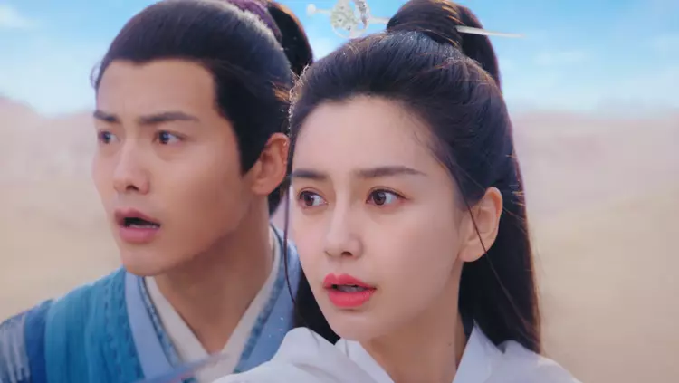 杨颖咖位断崖式下降,自降九成拿1000万片酬,演技也下滑了九成?