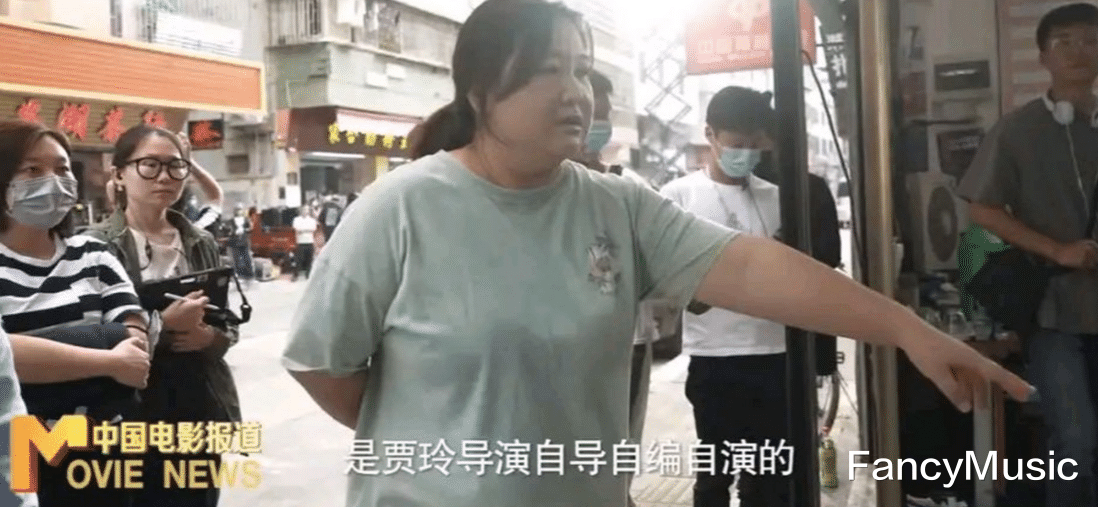 贾玲为拍戏减肥100斤，让人感动，但你的行为让我“反感”！