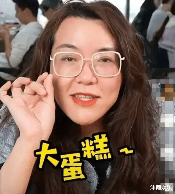 浪胃仙瘦成纸片人，身材暴瘦到70斤，肚子略鼓疑似患癌