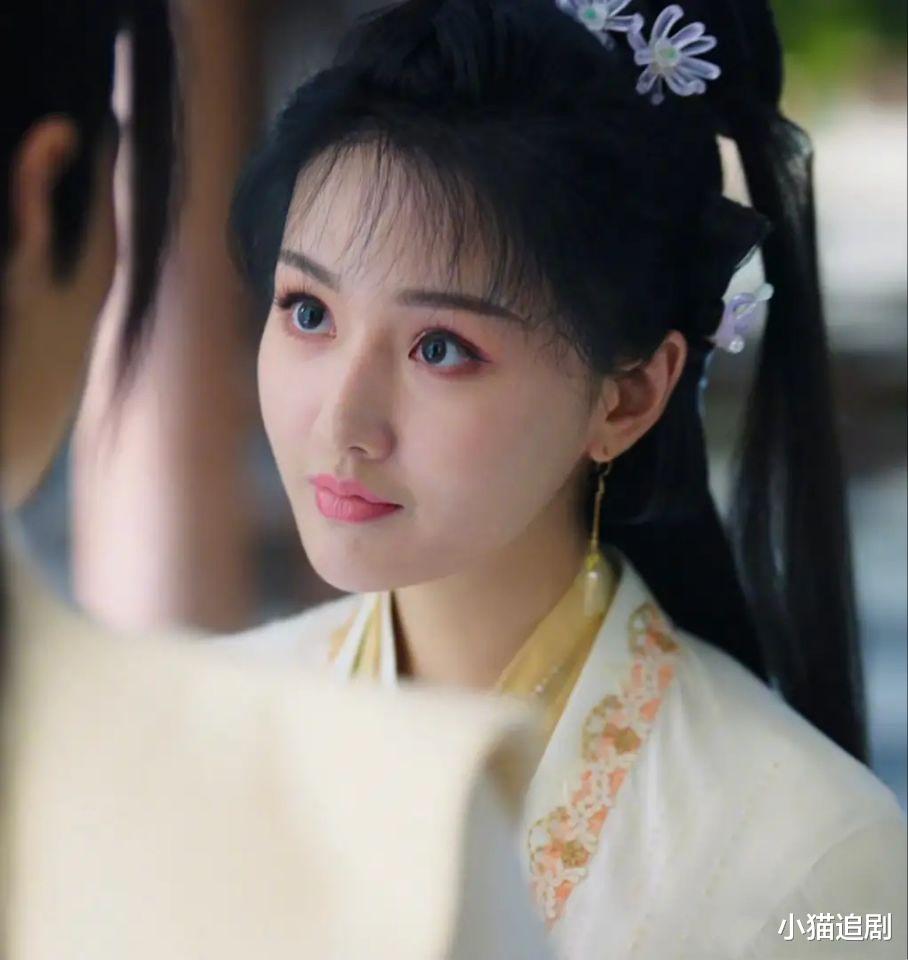 徐璐|《长月烬明》唯一的整容脸,原来是个“关系户”,又肿又显老