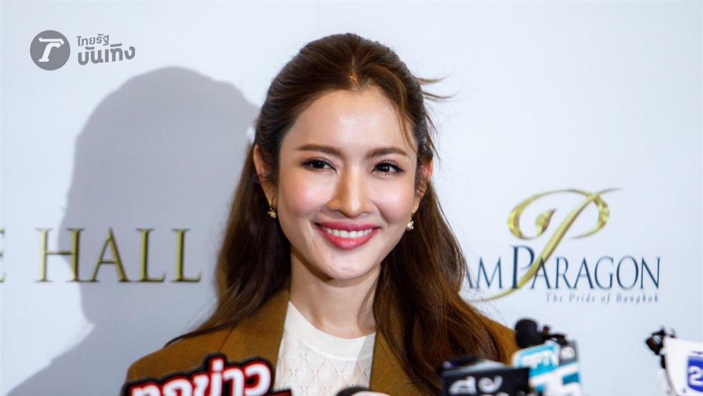 Aff承认和小16岁男星Nonkul恋爱，透露两人因父亲葬礼感情升温