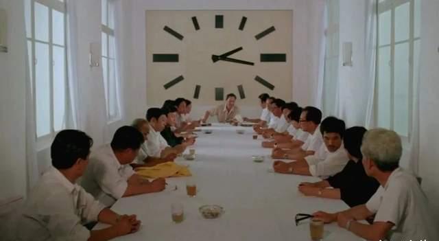 职业教育|“上四休三”的老板后悔了,打工人的幻想破灭了