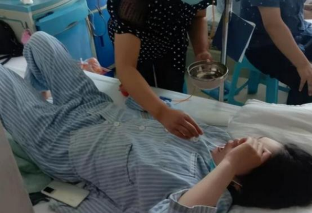 纪实：能切的器官都切了，只想活下来，90后女孩拼命抗癌却遭质疑