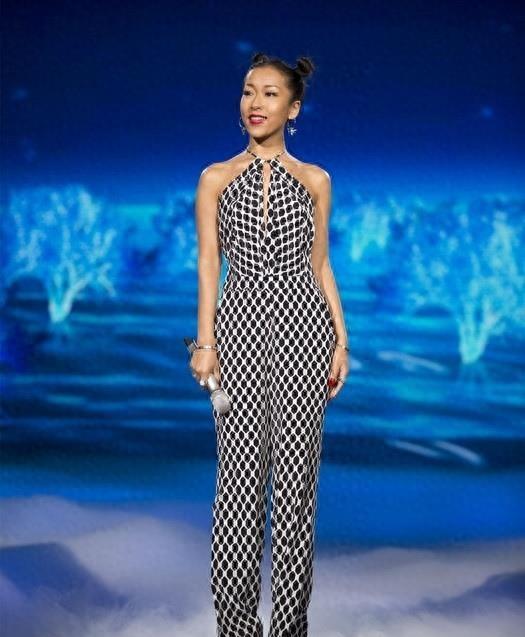 姚贝娜|好声音黑幕:封杀吉克隽逸,压迫吴莫愁患抑郁症,给姚贝娜发黑稿