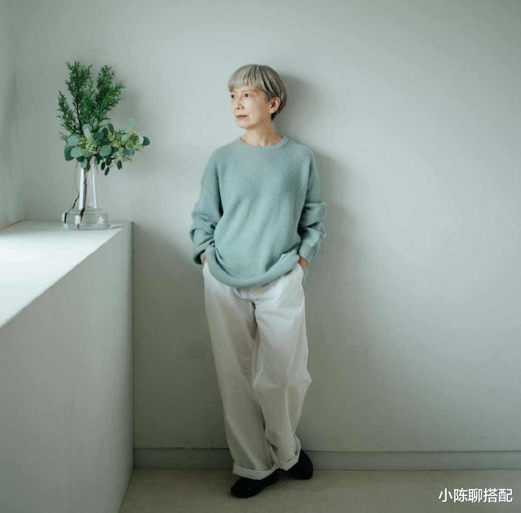 高马尾 上了年纪的女人，白发=优雅，学这些奶奶们，个个优雅得体值得学