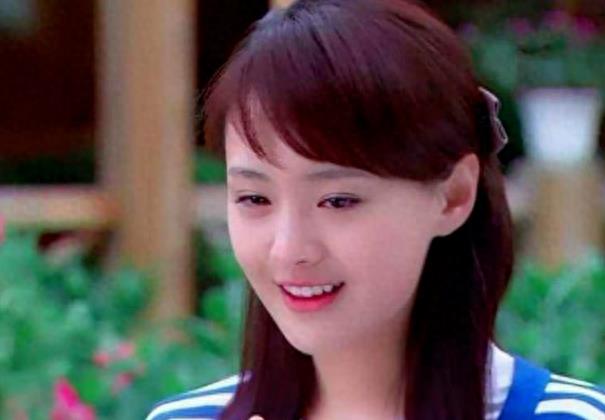 “昔日顶流小花”现状曝光,靠喝自来水度日,卫生巾都得省着用