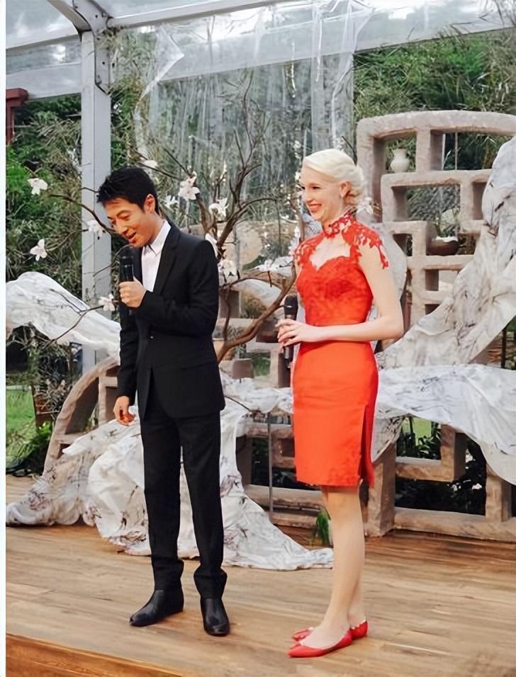 情人节这一天,娱乐圈的人情冷暖,在白敬亭宋轶身上体现淋漓尽致