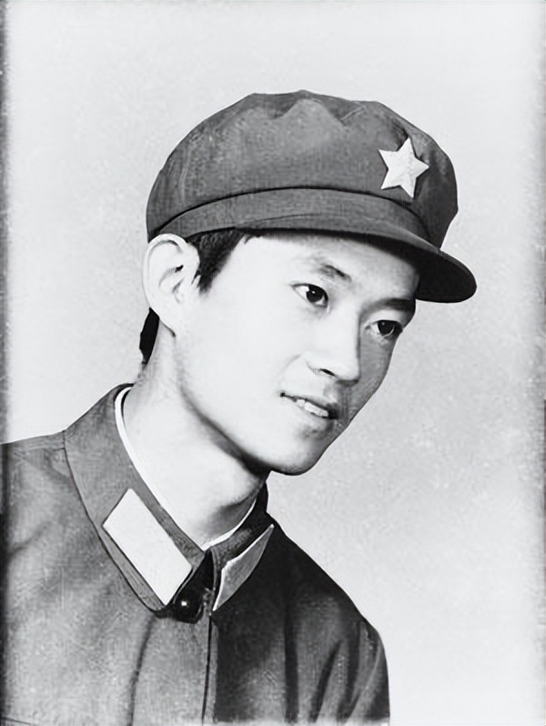 朱军|朱军人生三大憾事:父亲的馒头、女人的陷阱、母亲的挽留