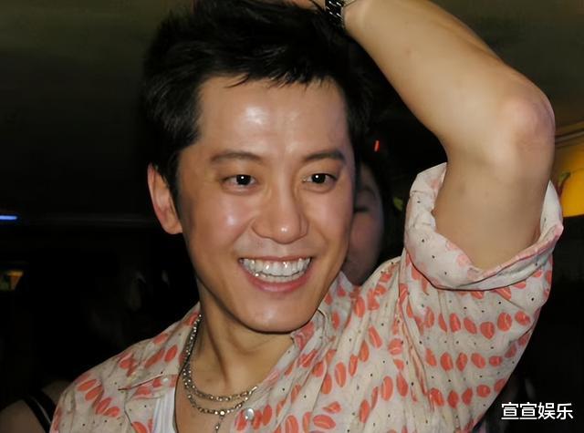 春晚|他N次上春晚，作死入狱，今54岁无人理会，往日老搭档也断绝联系