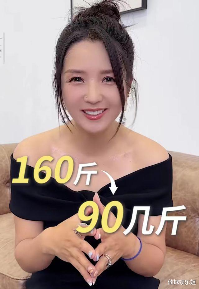 37岁何洁晒多巴胺自拍，瘦身近70斤后美回巅峰，扎双辫卖萌超少女