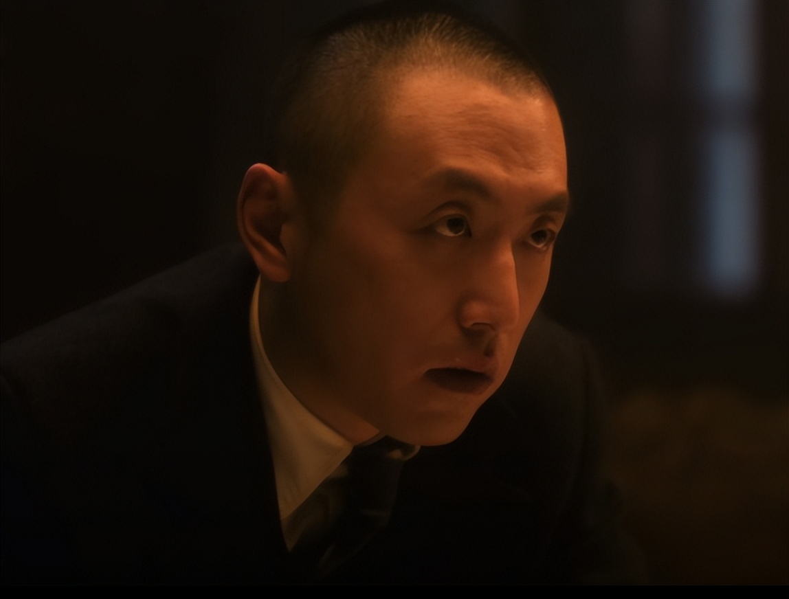 同样是演蒋介石,把陈道明、王劲松、张国立放一起看,高下立判