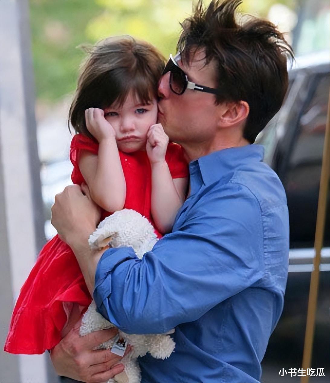 阿汤哥的女儿:17岁身高1米7,幼时比希洛可爱,长大了没她漂亮