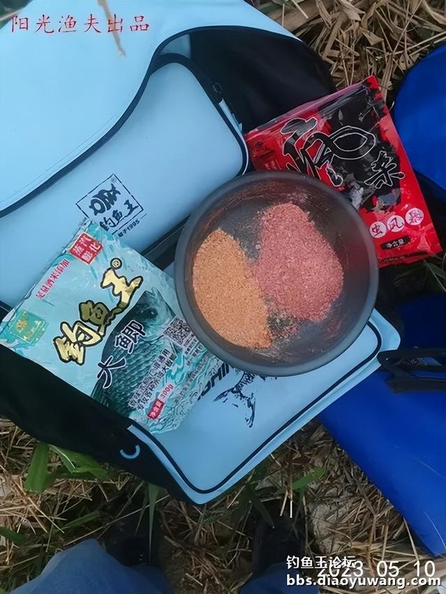 |大鲫加疯杀红虫,野河钓鲫爆护了