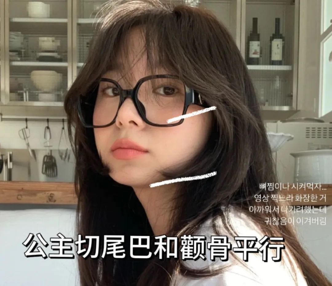 内娱抄她脸的都火了，她自己却沦落到和馒头脸普男拍烂剧？