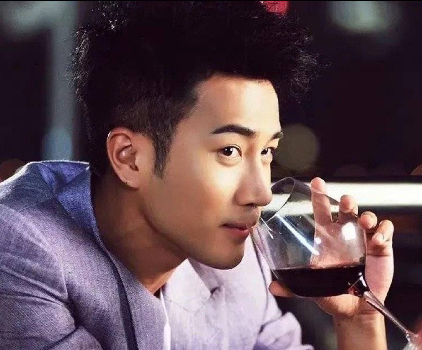 刘丹呼吁杨幂刘恺威复婚,小糯米可能患了抑郁症,偷偷大哭想妈妈