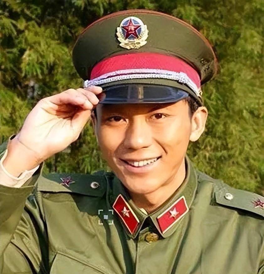 冯小刚怒骂李晨“滚出娱乐圈”,李晨霸气回怼让冯小刚瞬间哑口无言