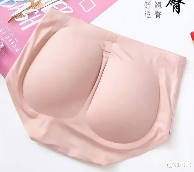 热巴红毯造型又翻车！娜扎秒杀全场冲上热搜，两人差在哪里？