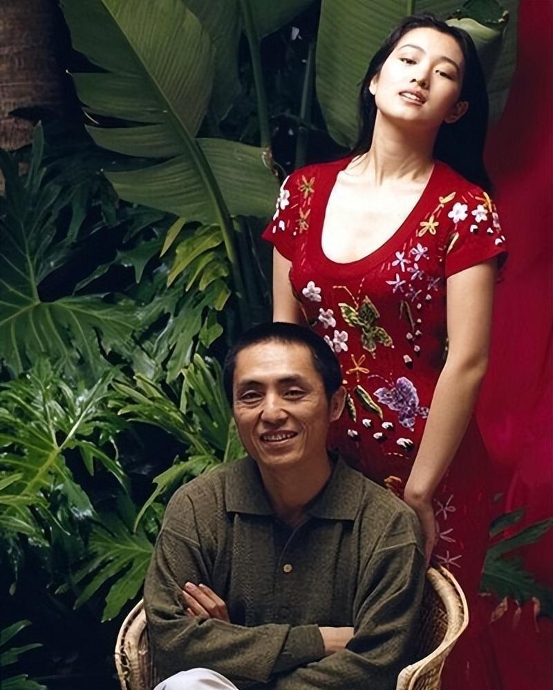 原形毕露!狐狸老了才是“老狐狸”,73岁的张艺谋“小心思”太多