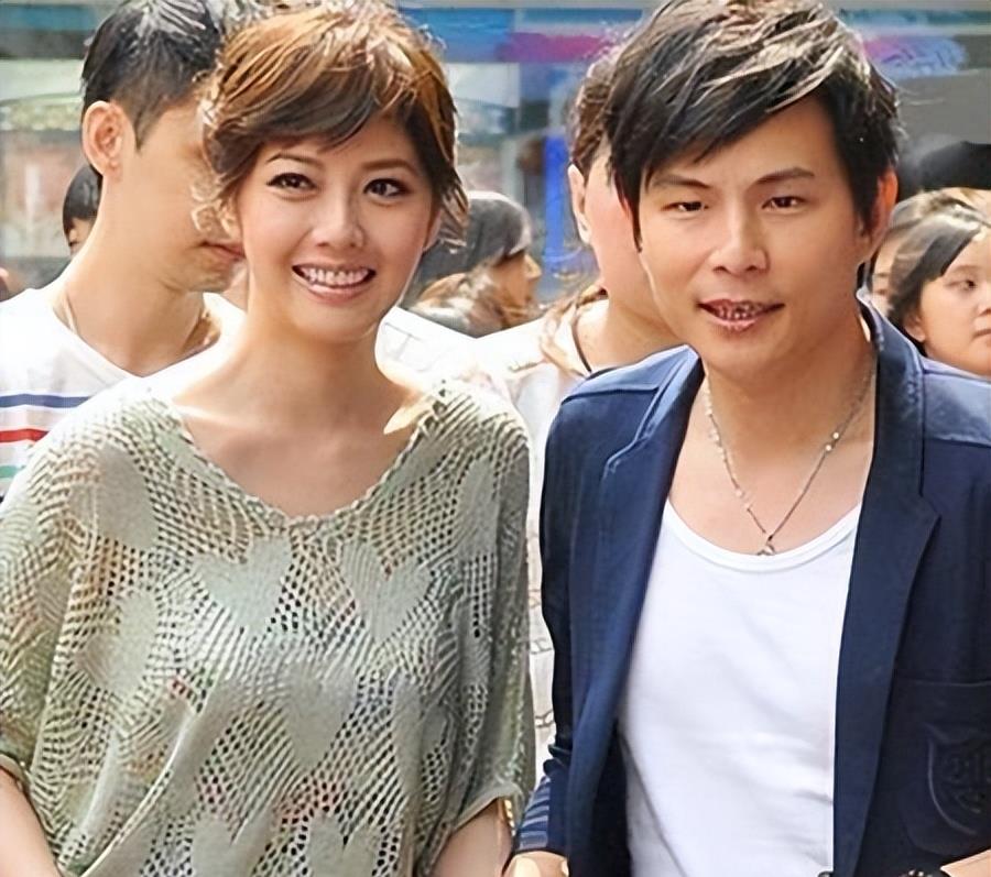 她是明眸皓齿的台剧女神，嫁5566组合队长，因不生育离婚近照惊艳！