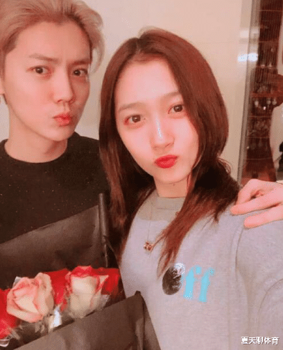 杨洋|曝二字顶流和95花分手,男方经纪人已取关,前不久刚传婚讯