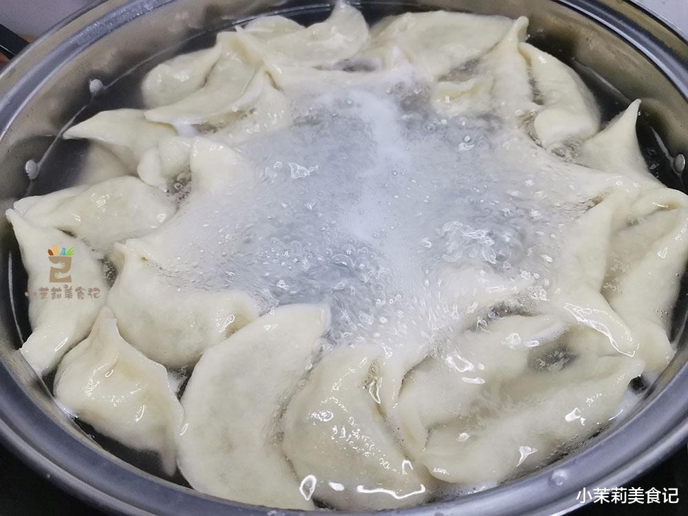 |包萝卜馅饺子，最忌乱放调味料，尤其这2种，难怪饺子馅发苦发臭