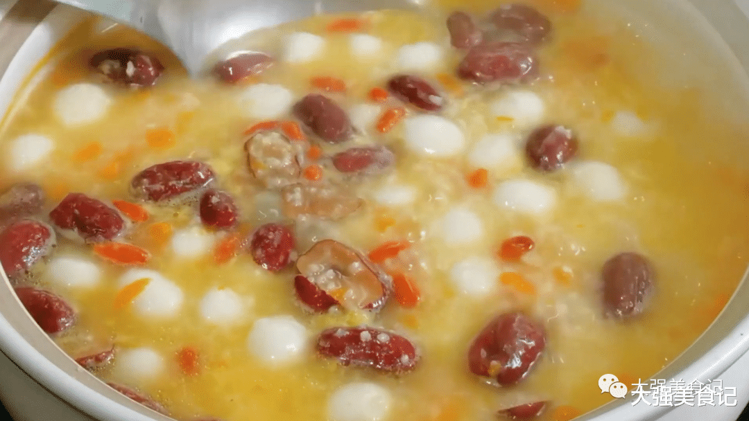 玉米面|“秋天喝粥,健康无忧”,天凉多喝3碗粥,滋养舒适,安稳过秋
