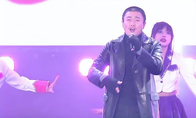 这一次，娱乐圈的“咖位高低”，在小杨哥3000万演唱会上暴露无遗