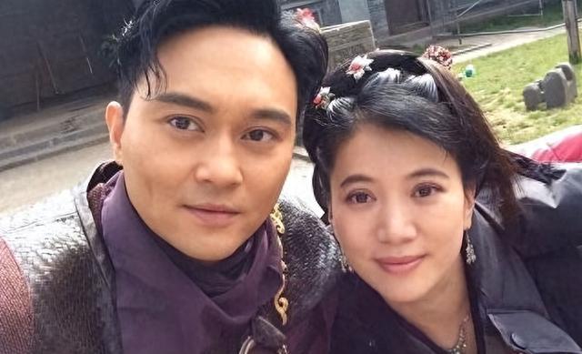 都不是善茬？结婚22年后，张智霖和袁咏仪的遮羞布，再也盖不住了