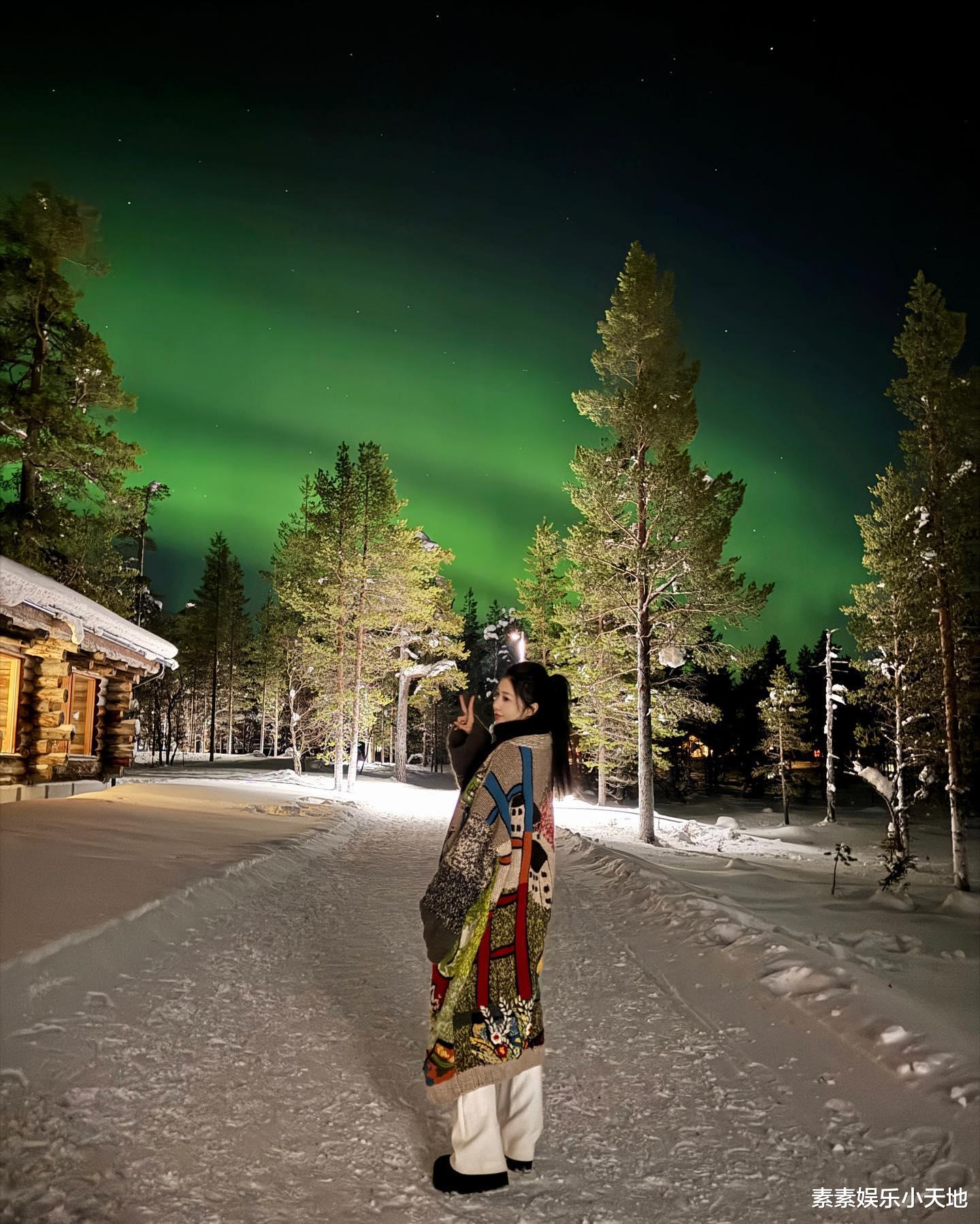 潘玮柏带宣云在芬兰跨年:夫妻夜游雪景,一起浪漫看极光