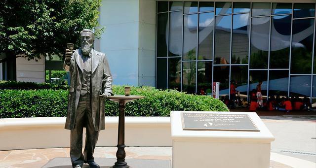 彭伯顿|可口可乐的配方，为何130多年无人破解？他们是如何保密的？