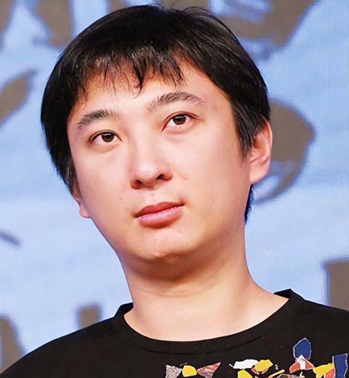 王思聪曝料刘亦菲:干爹“包”了10年, 刘亦菲发文回怼:和你爹没关系